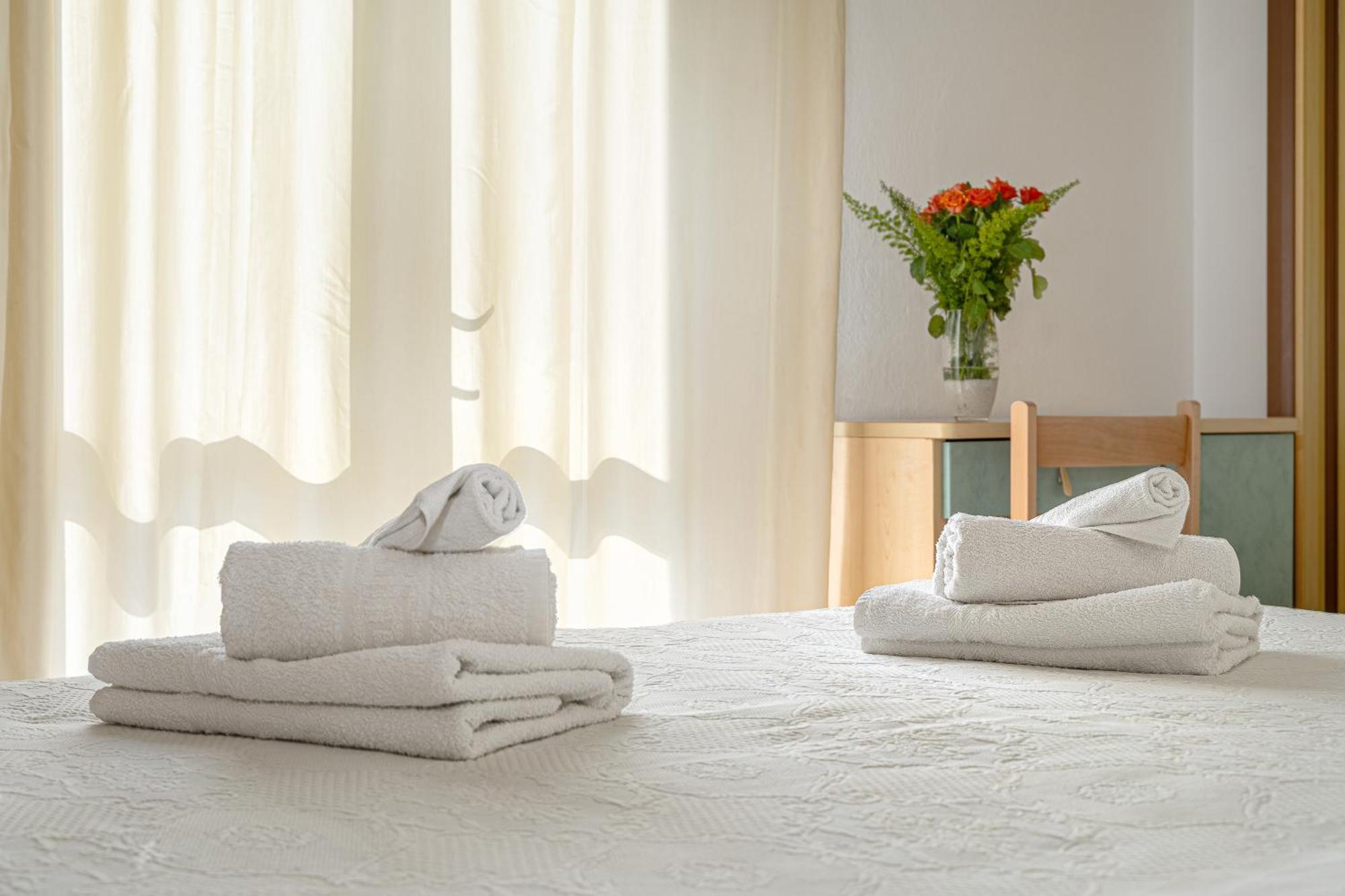 ואלוורדה Hotel Luca מראה חיצוני תמונה